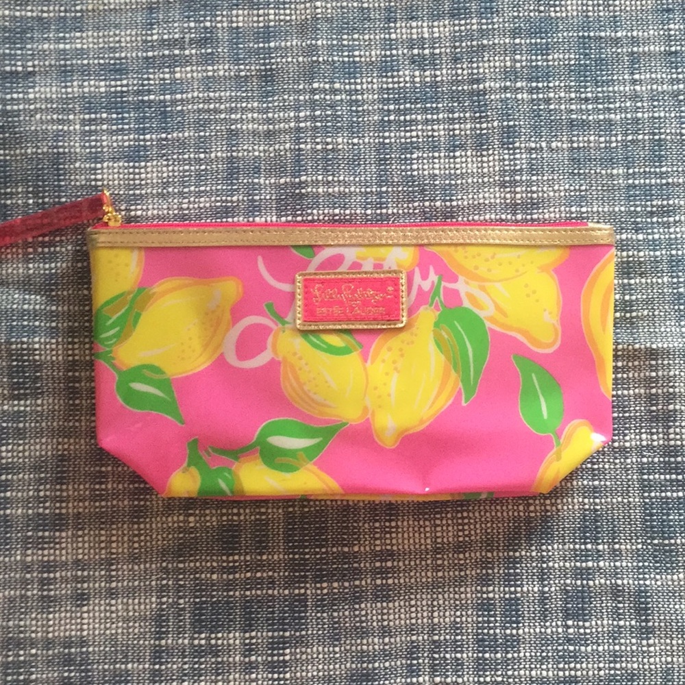 Lilly Pulitzer x Estée Lauder makeup bag